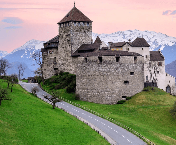 esim liechtenstein banner